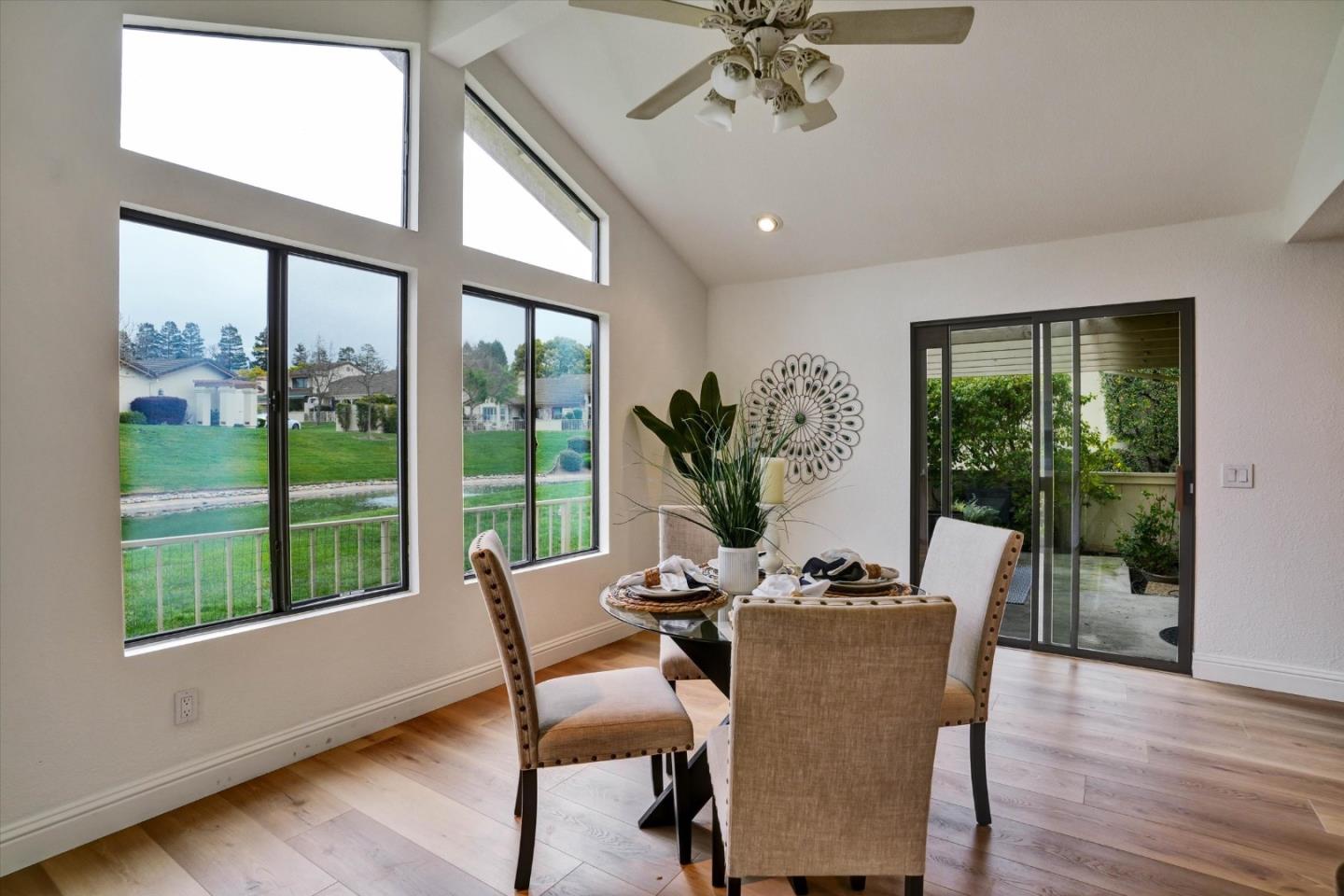 Detail Gallery Image 16 of 48 For 3123 Lake Trasimeno Dr, San Jose,  CA 95135 - 2 Beds | 2 Baths