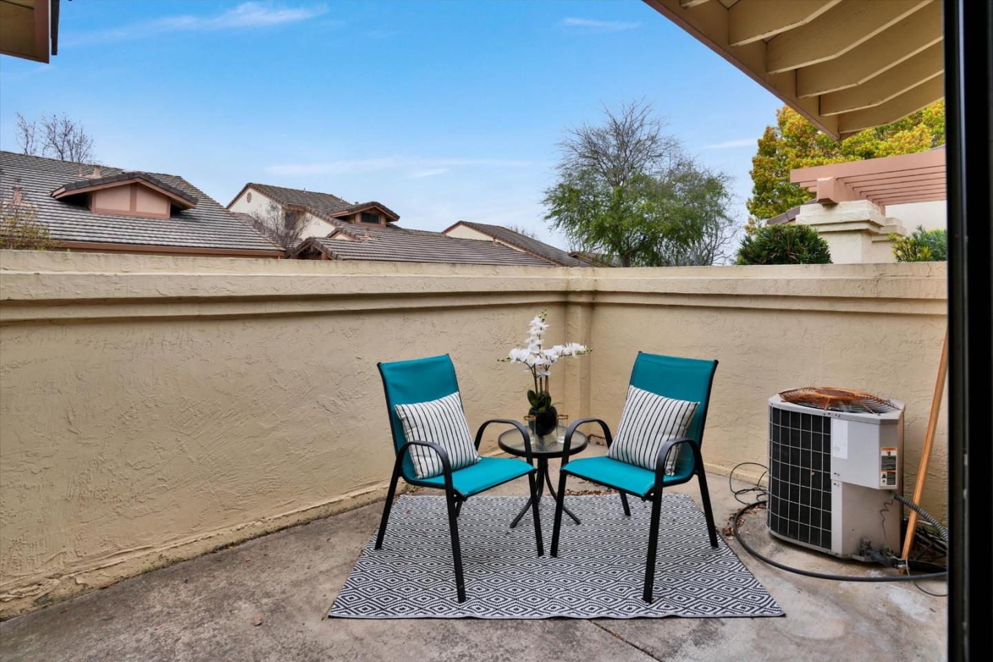 Detail Gallery Image 26 of 48 For 3123 Lake Trasimeno Dr, San Jose,  CA 95135 - 2 Beds | 2 Baths