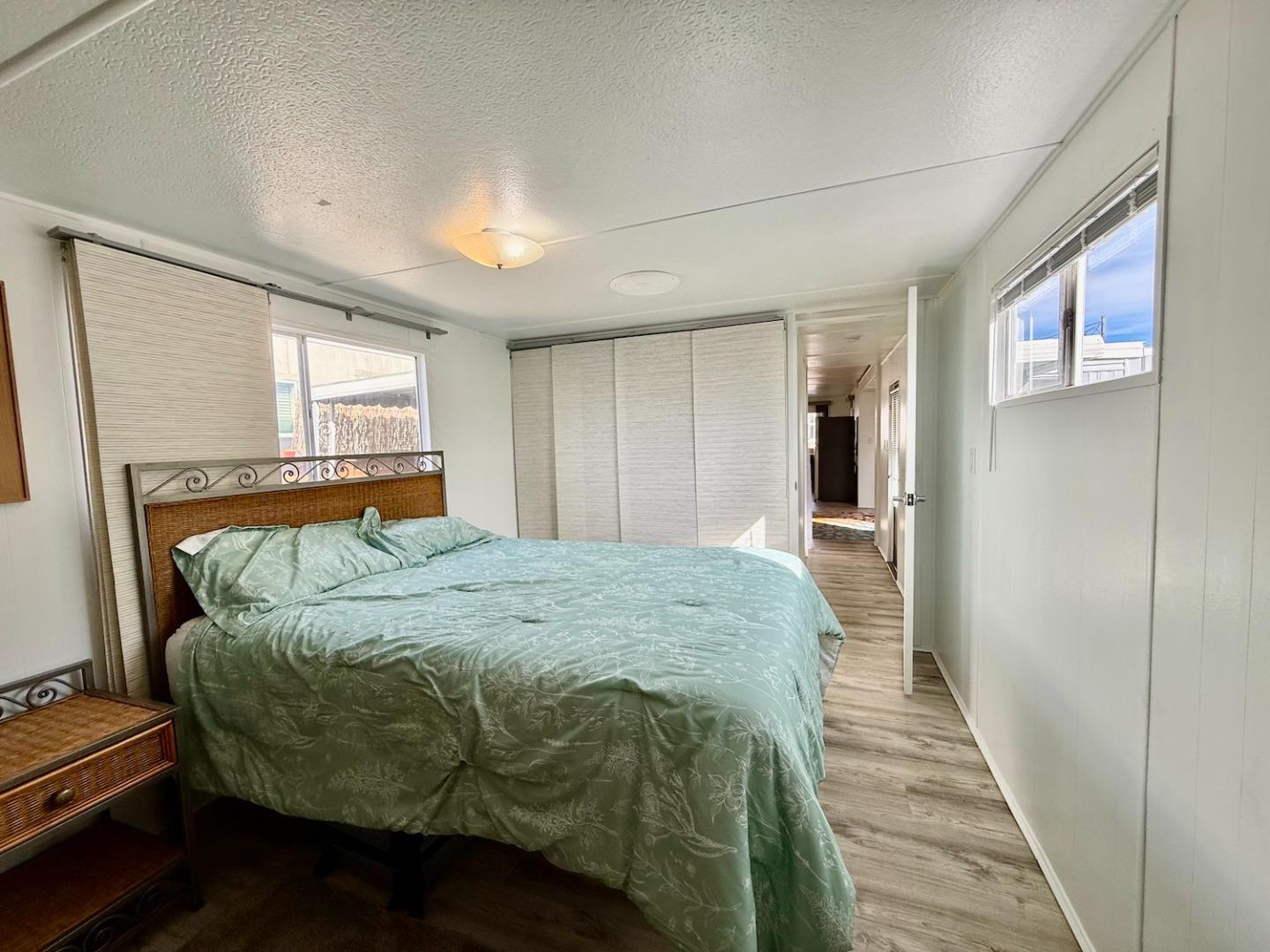 Detail Gallery Image 12 of 15 For 925 38th #33,  Santa Cruz,  CA 95062 - 1 Beds | 1 Baths