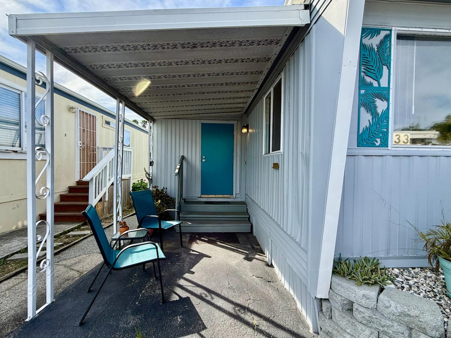 Detail Gallery Image 3 of 15 For 925 38th #33,  Santa Cruz,  CA 95062 - 1 Beds | 1 Baths