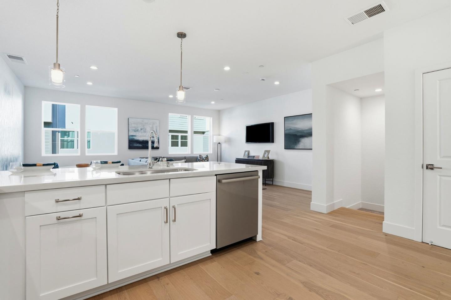 Detail Gallery Image 11 of 24 For 3108 Seashell Ter, San Ramon,  CA 94583 - 3 Beds | 3/1 Baths