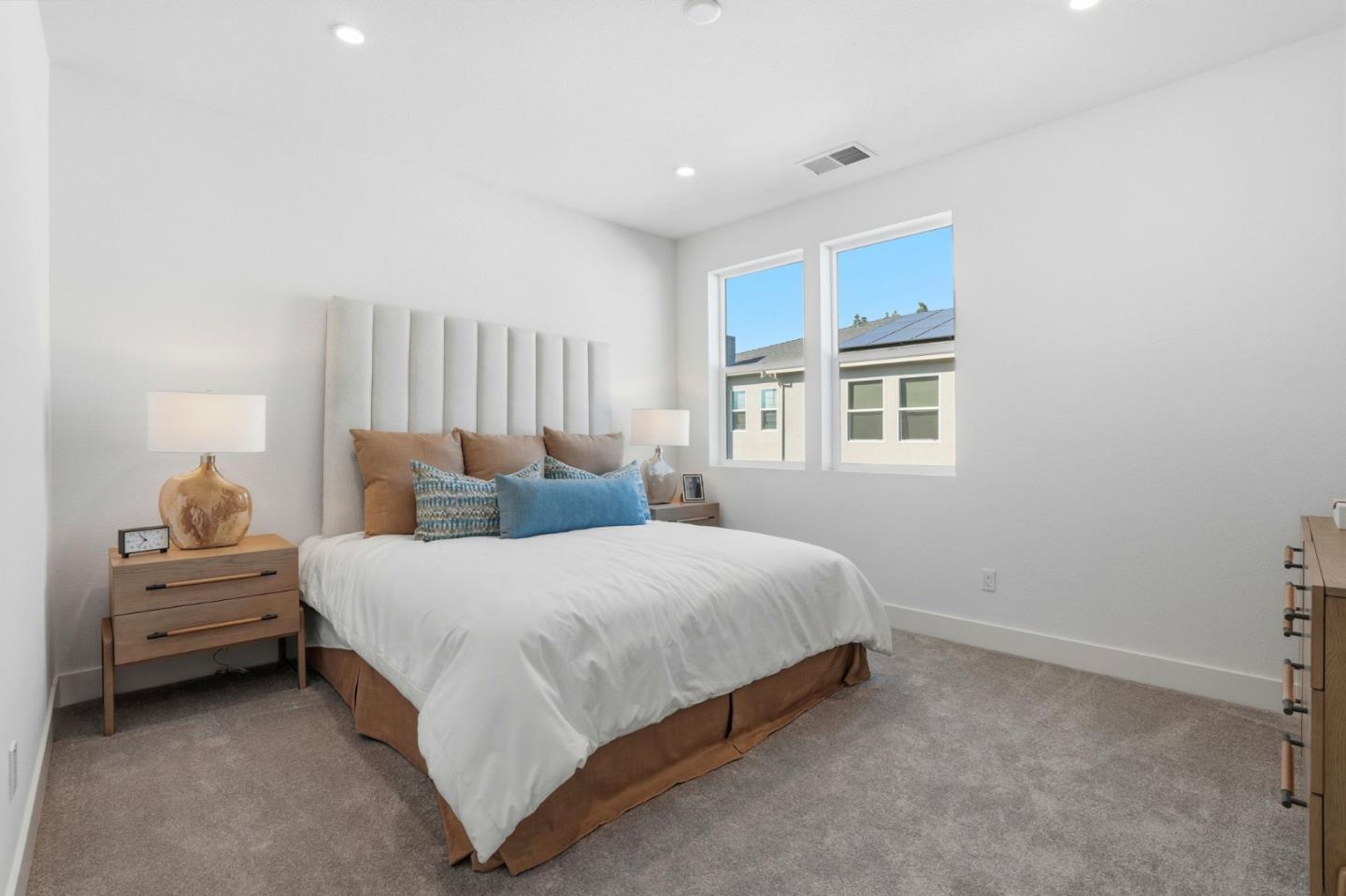Detail Gallery Image 17 of 24 For 3108 Seashell Ter, San Ramon,  CA 94583 - 3 Beds | 3/1 Baths