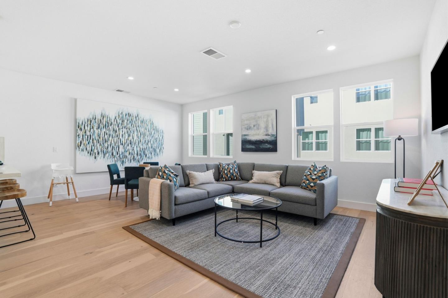 Detail Gallery Image 5 of 24 For 3108 Seashell Ter, San Ramon,  CA 94583 - 3 Beds | 3/1 Baths