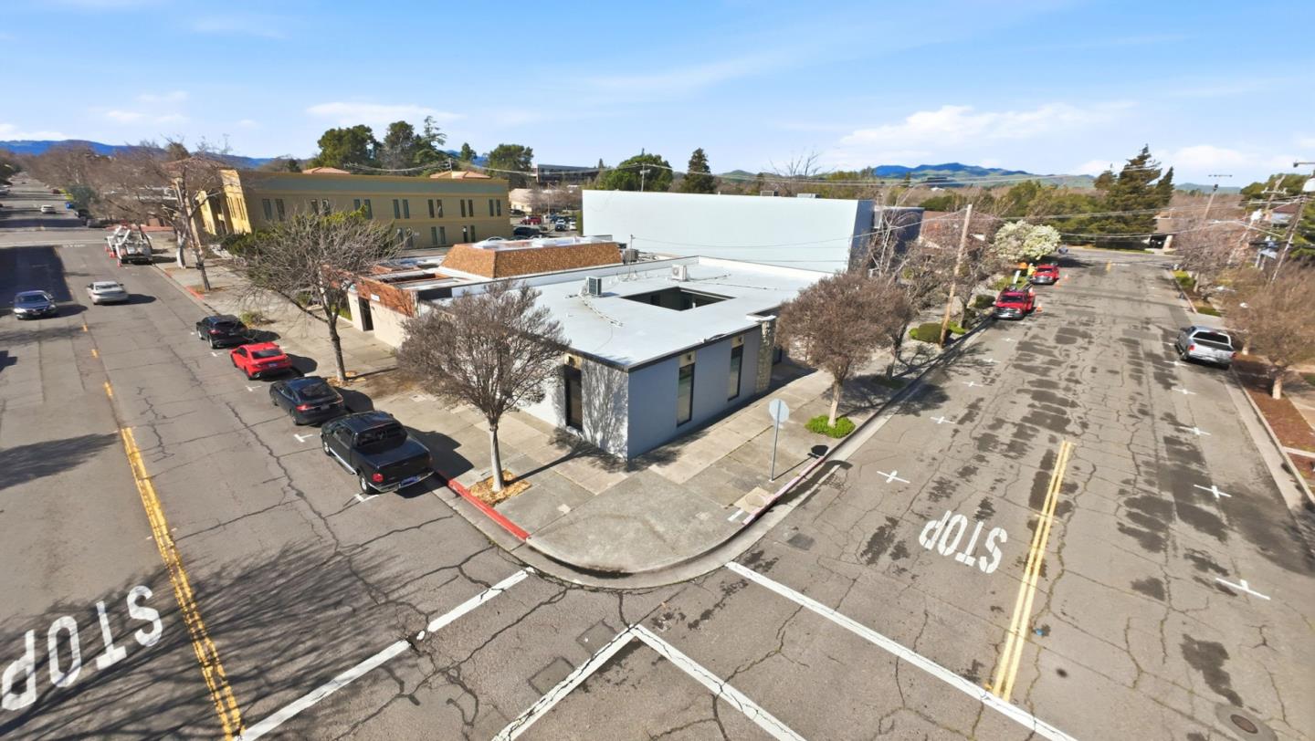 Detail Gallery Image 2 of 8 For 801 Jefferson St, Fairfield,  CA 94533 - – Beds | – Baths