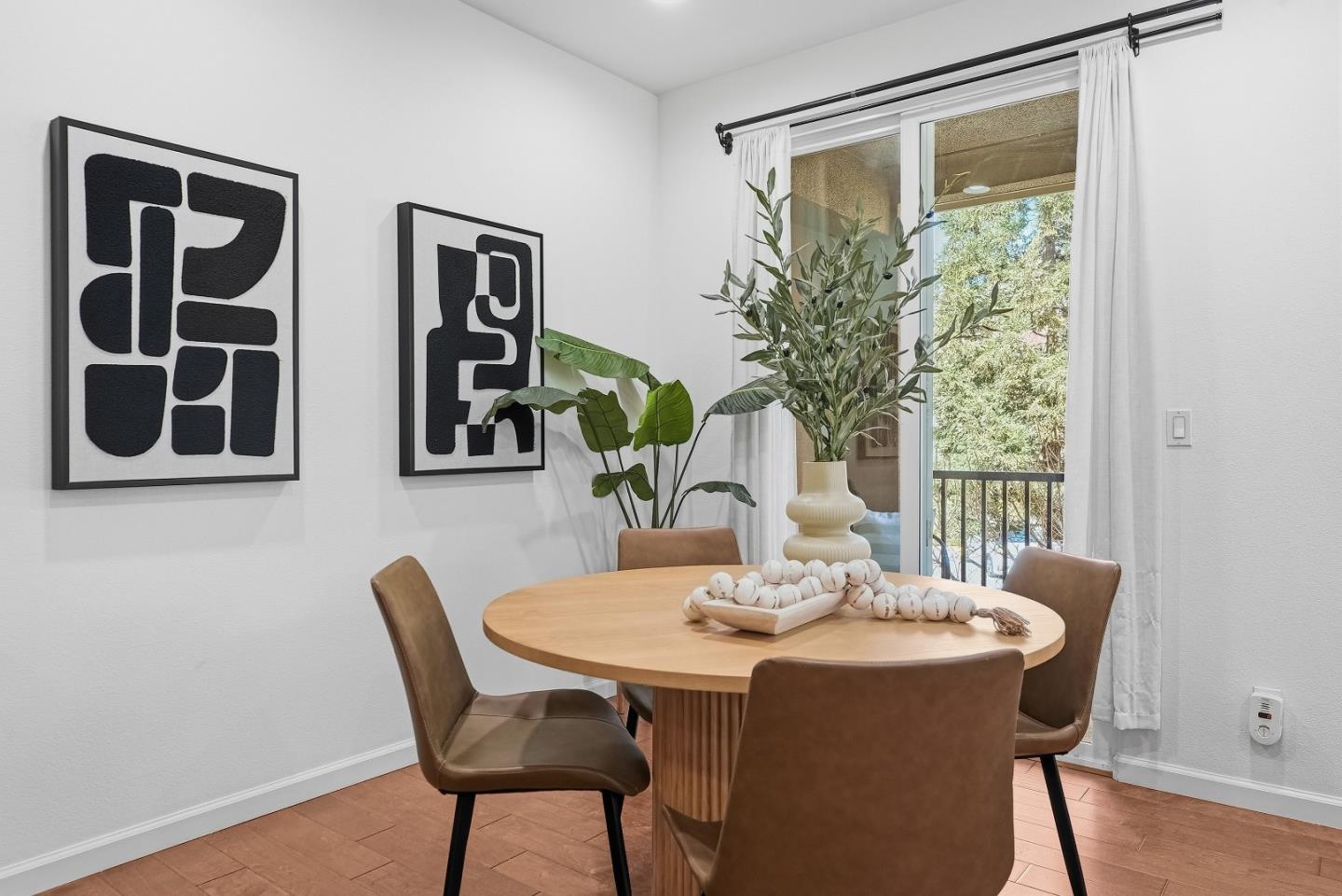 Photo #4: ML82036715 Listing: Photo #4