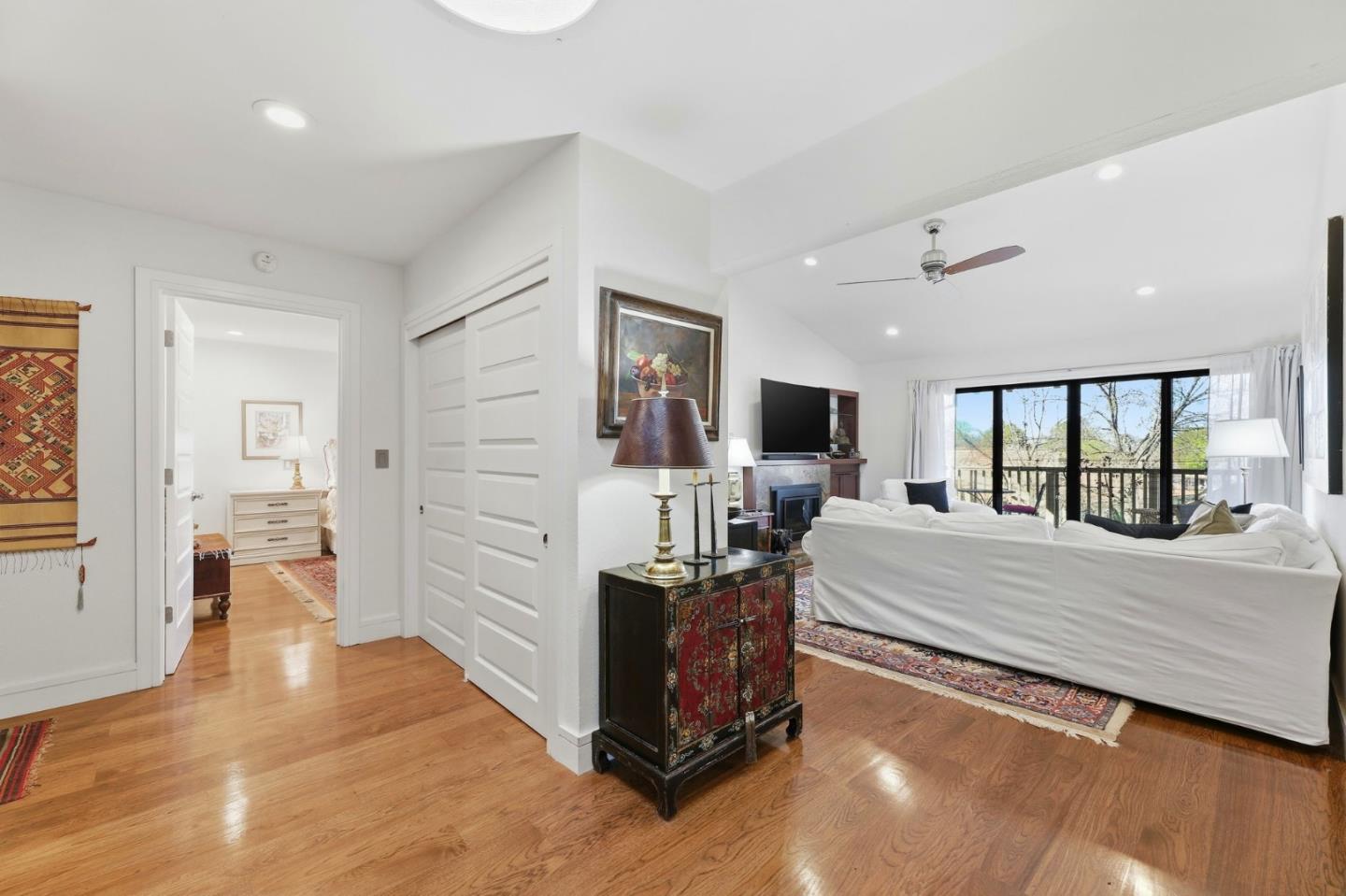 Photo #4: ML82036716 Listing: Photo #4