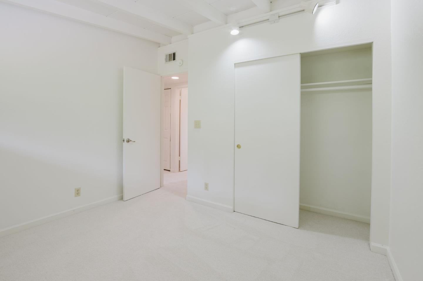 Detail Gallery Image 22 of 41 For 3037 Stevenson St, Santa Clara,  CA 95051 - 4 Beds | 2 Baths