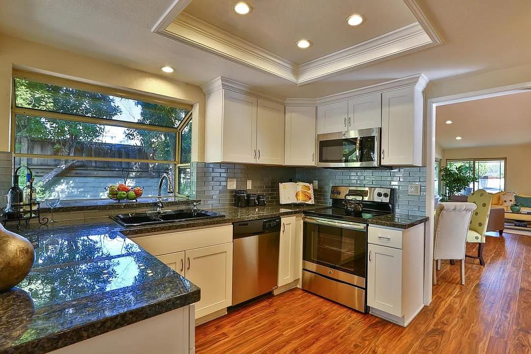 Detail Gallery Image 9 of 12 For 6195 Flowering Plum Rd, San Jose,  CA 95120 - 3 Beds | 2 Baths