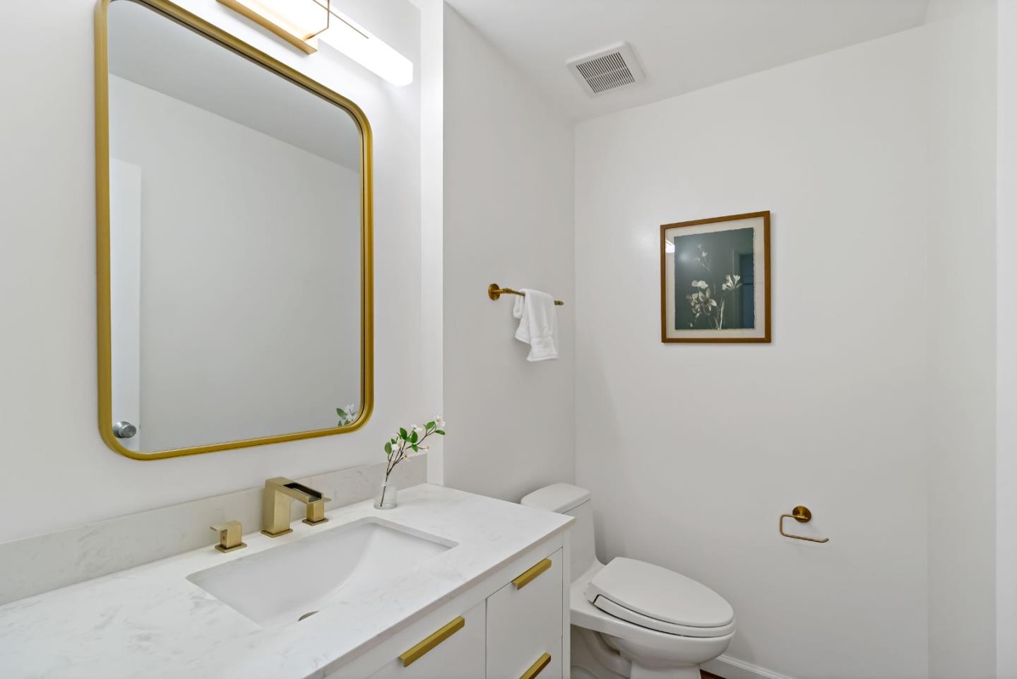 Detail Gallery Image 22 of 51 For 530 Leahy St, Redwood City,  CA 94061 - 3 Beds | 2/1 Baths