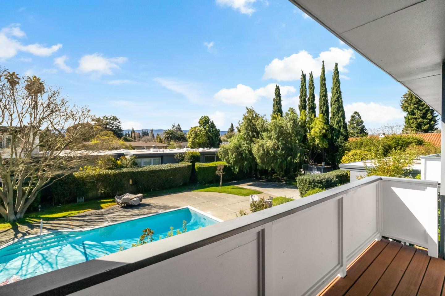 Detail Gallery Image 27 of 51 For 530 Leahy St, Redwood City,  CA 94061 - 3 Beds | 2/1 Baths