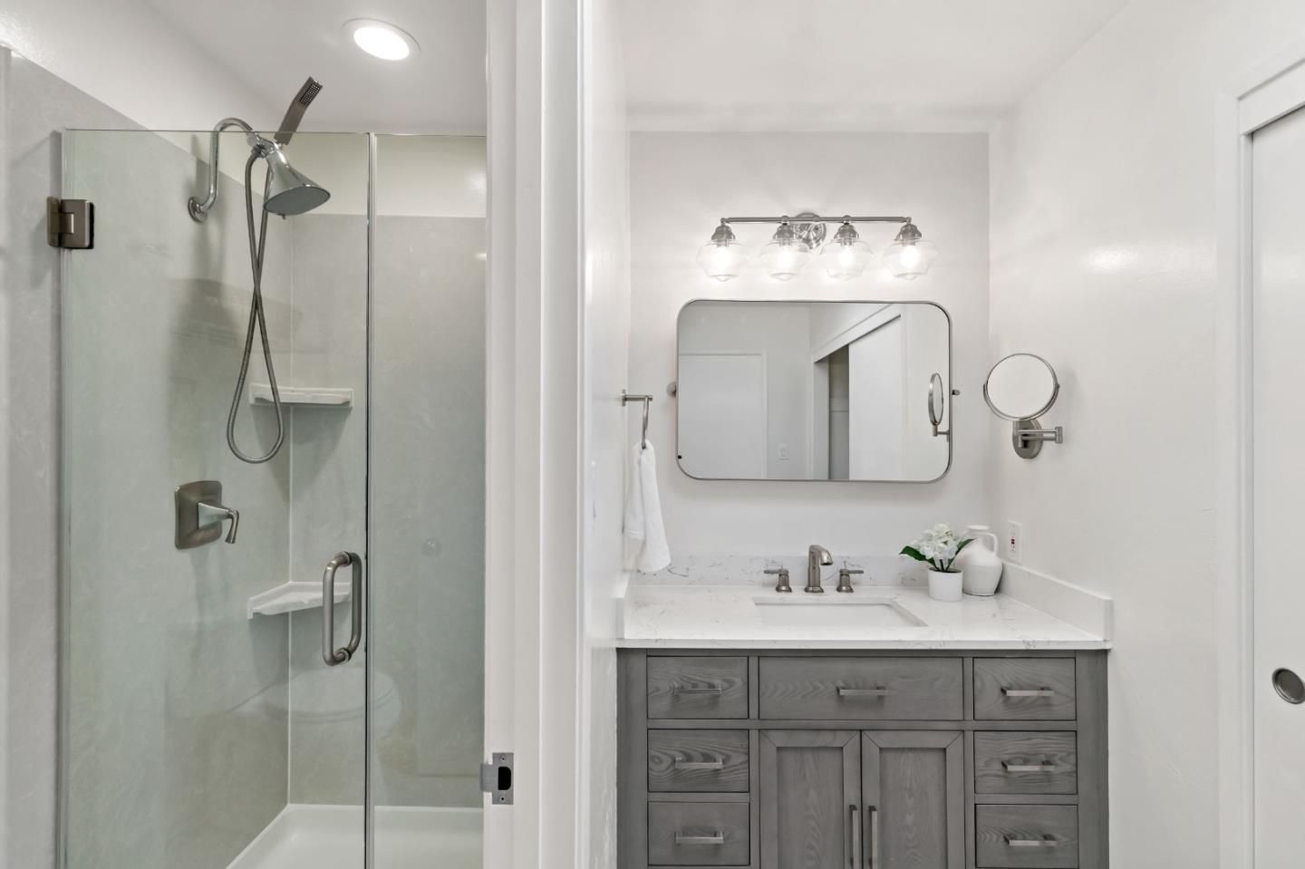 Detail Gallery Image 30 of 51 For 530 Leahy St, Redwood City,  CA 94061 - 3 Beds | 2/1 Baths