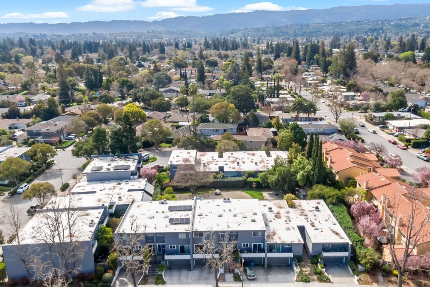 Detail Gallery Image 48 of 51 For 530 Leahy St, Redwood City,  CA 94061 - 3 Beds | 2/1 Baths