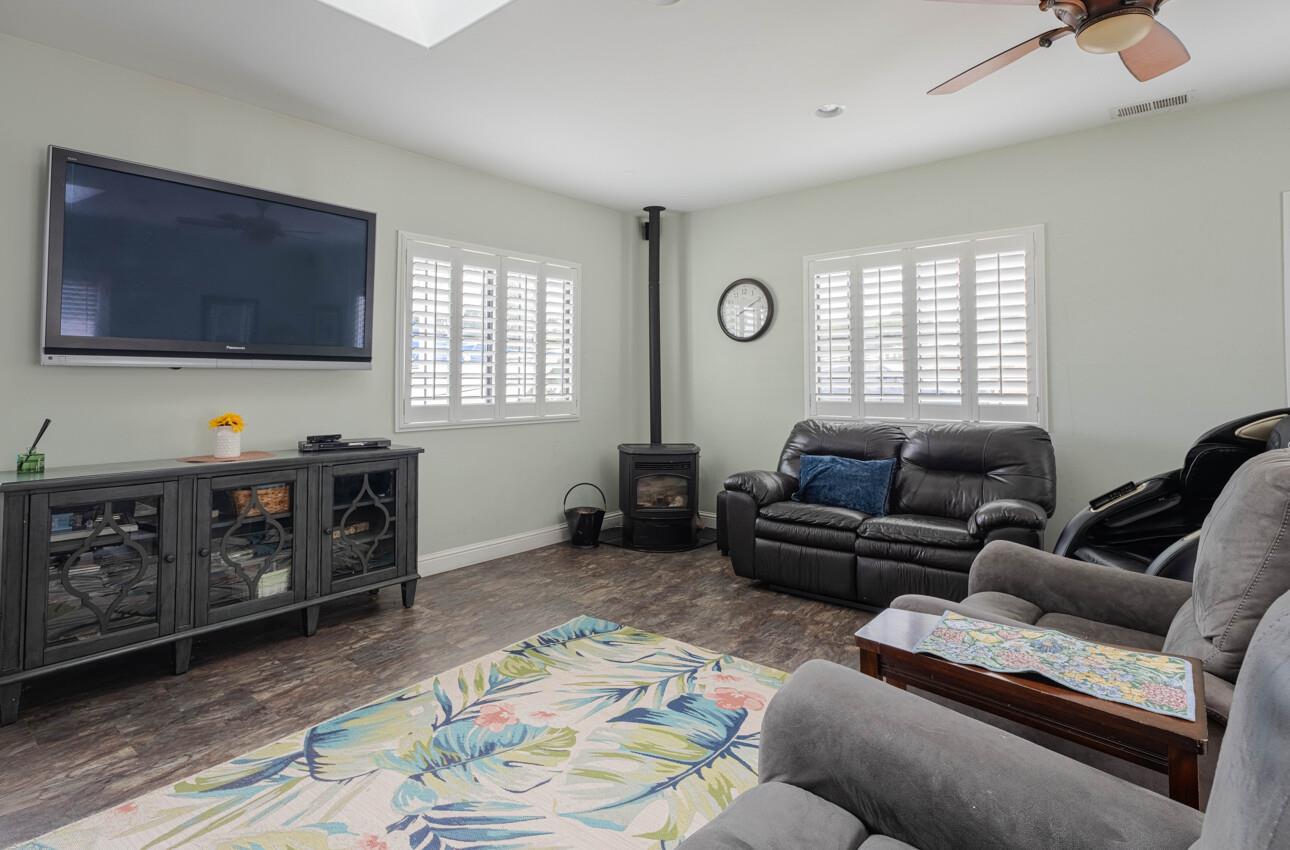 Detail Gallery Image 28 of 56 For 9891 Equestrian Pl, Salinas,  CA 93907 - 3 Beds | 2 Baths