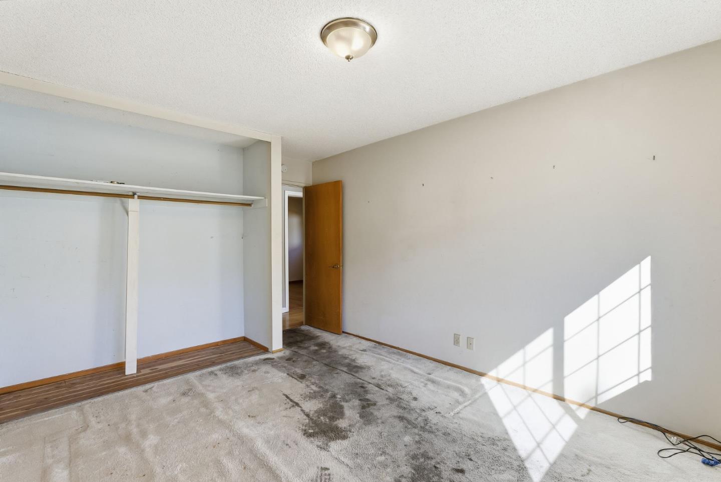 Detail Gallery Image 17 of 28 For 1475 Cliff Dr, San Jose,  CA 95132 - 4 Beds | 2 Baths