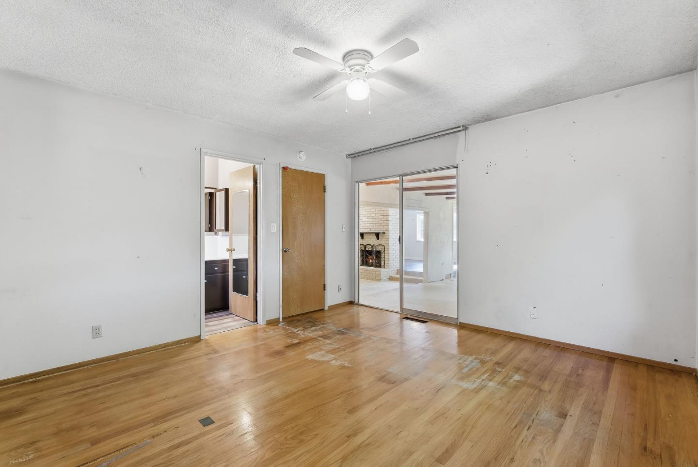 Detail Gallery Image 24 of 28 For 1475 Cliff Dr, San Jose,  CA 95132 - 4 Beds | 2 Baths