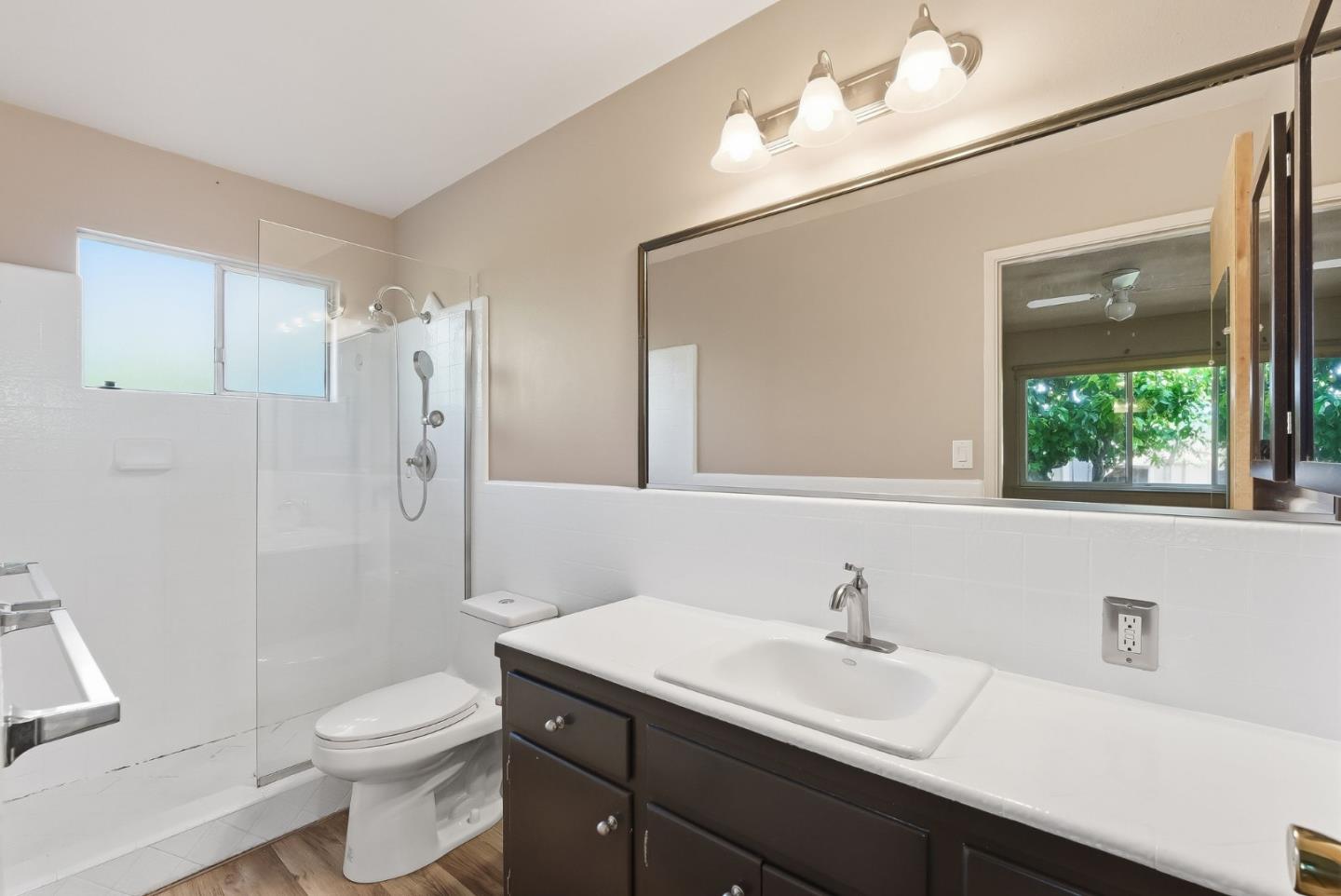 Detail Gallery Image 25 of 28 For 1475 Cliff Dr, San Jose,  CA 95132 - 4 Beds | 2 Baths