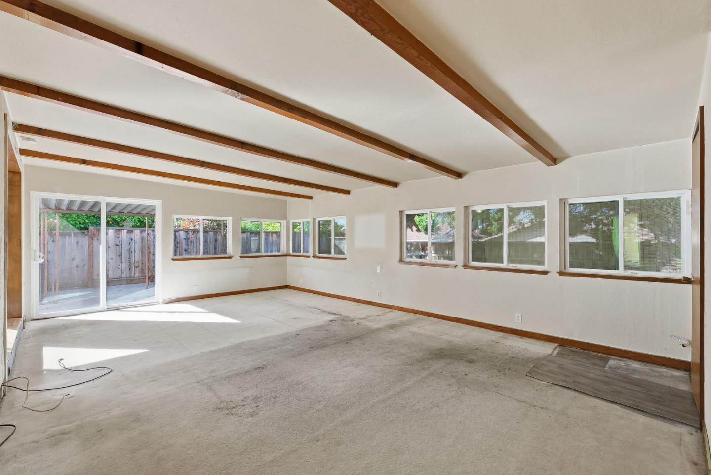 Detail Gallery Image 9 of 28 For 1475 Cliff Dr, San Jose,  CA 95132 - 4 Beds | 2 Baths