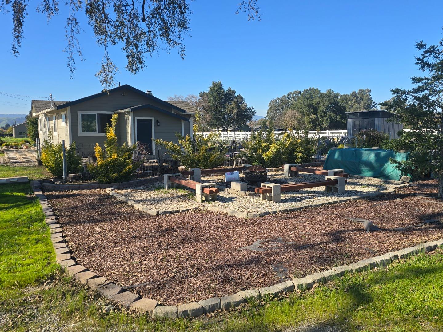 Detail Gallery Image 26 of 30 For 2015 Trumar Ln, Gilroy,  CA 95020 - 4 Beds | 2 Baths