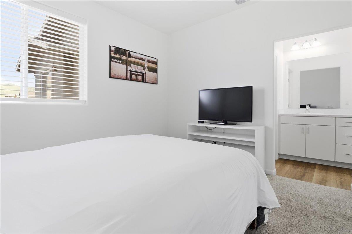 Detail Gallery Image 18 of 35 For 704 Gabilan Dr, Soledad,  CA 93960 - 3 Beds | 2/1 Baths