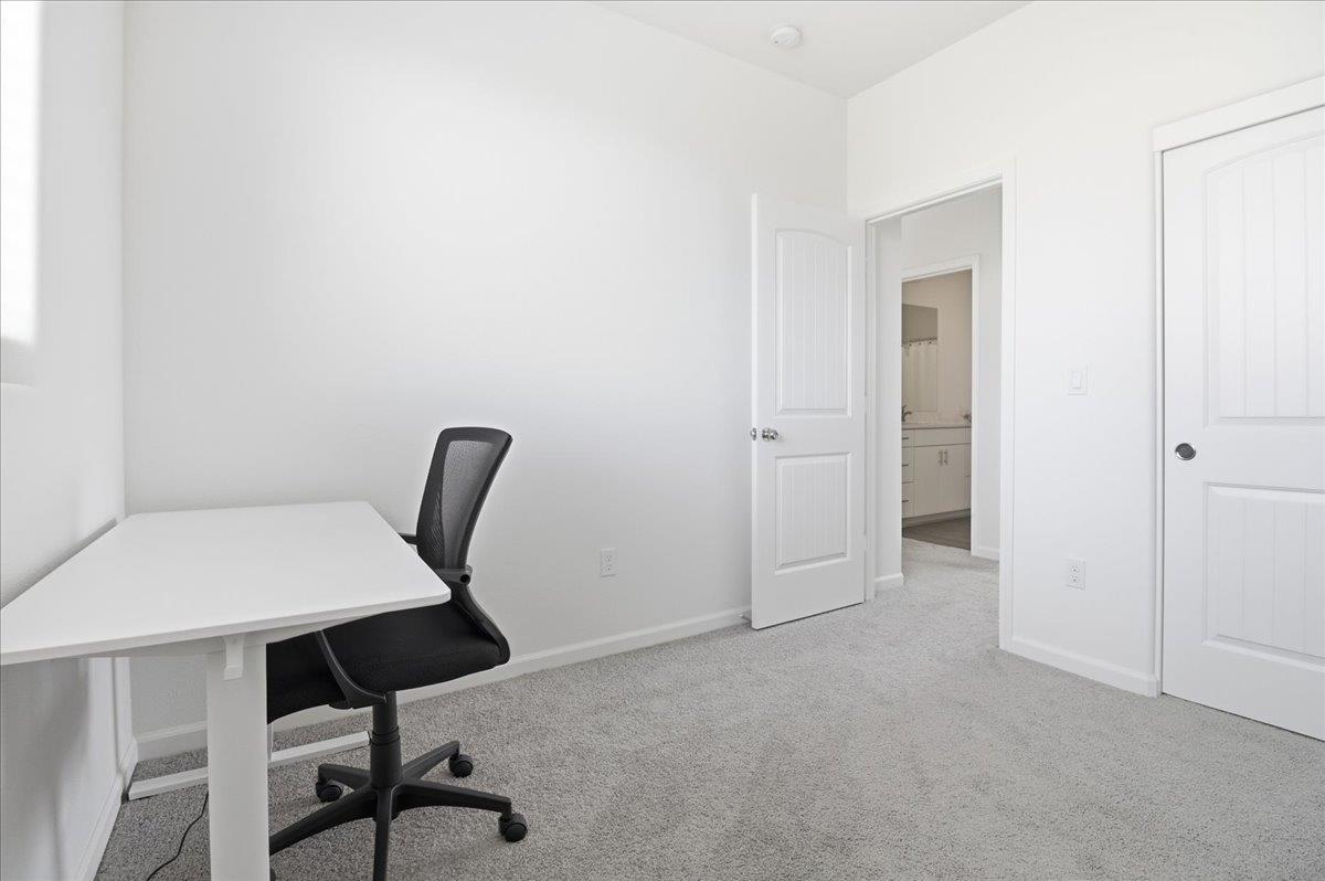 Detail Gallery Image 26 of 35 For 704 Gabilan Dr, Soledad,  CA 93960 - 3 Beds | 2/1 Baths