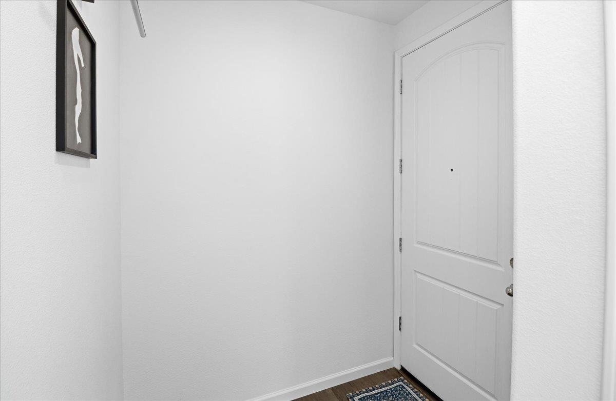 Detail Gallery Image 6 of 35 For 704 Gabilan Dr, Soledad,  CA 93960 - 3 Beds | 2/1 Baths