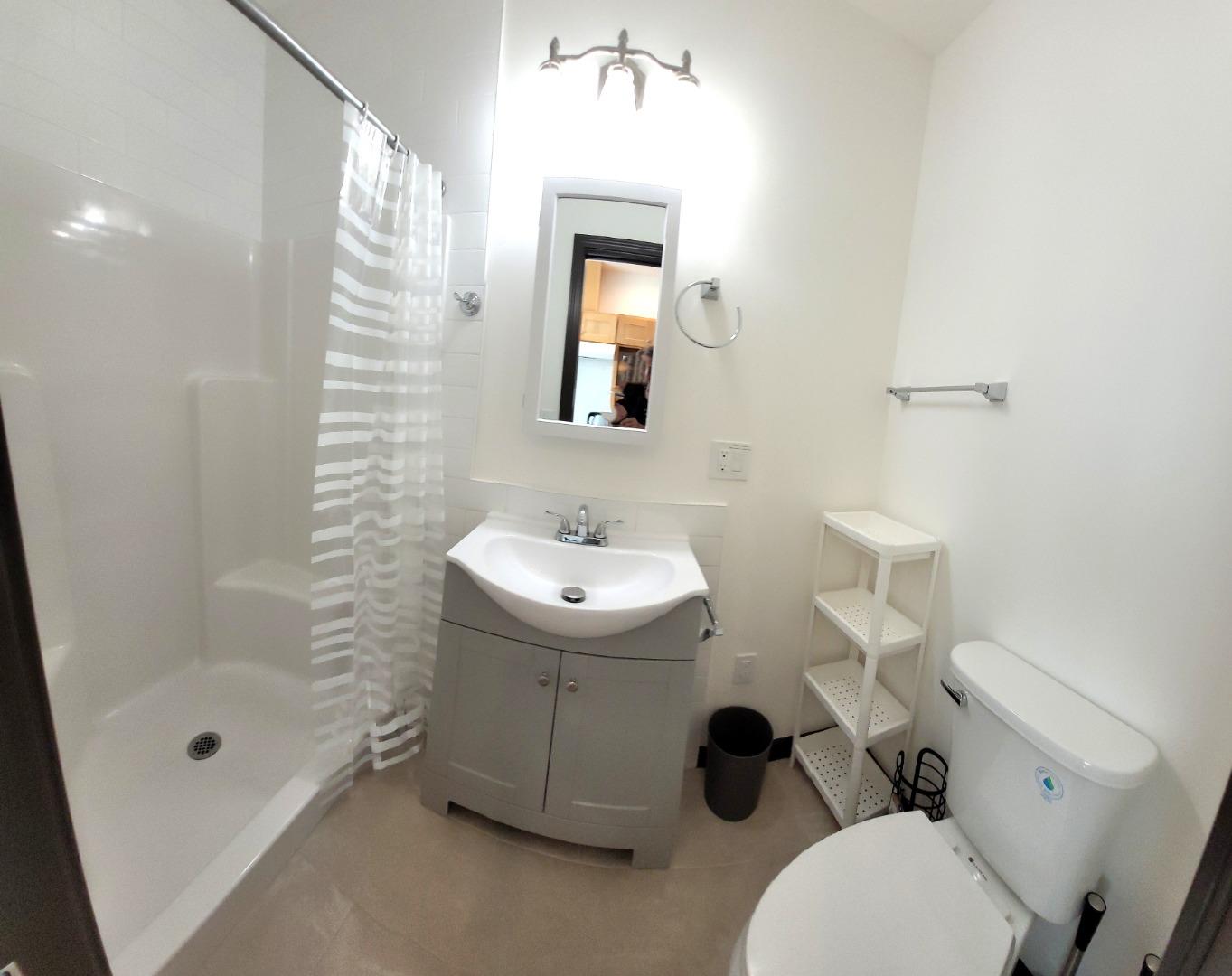 Detail Gallery Image 7 of 8 For 1445 Revere Ave #2,  San Jose,  CA 95118 - 1 Beds | 1 Baths