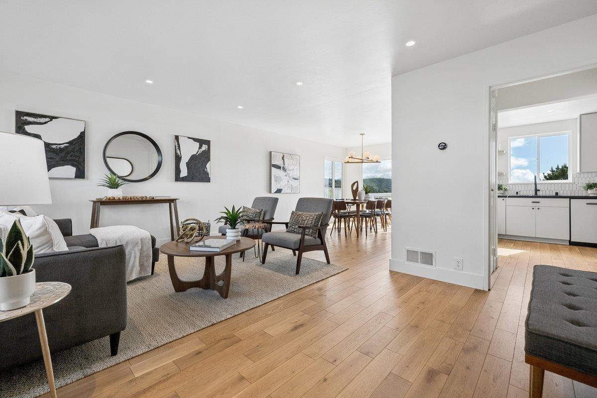 Detail Gallery Image 22 of 83 For 170 Beachview Ave, Pacifica,  CA 94044 - 4 Beds | 2/1 Baths