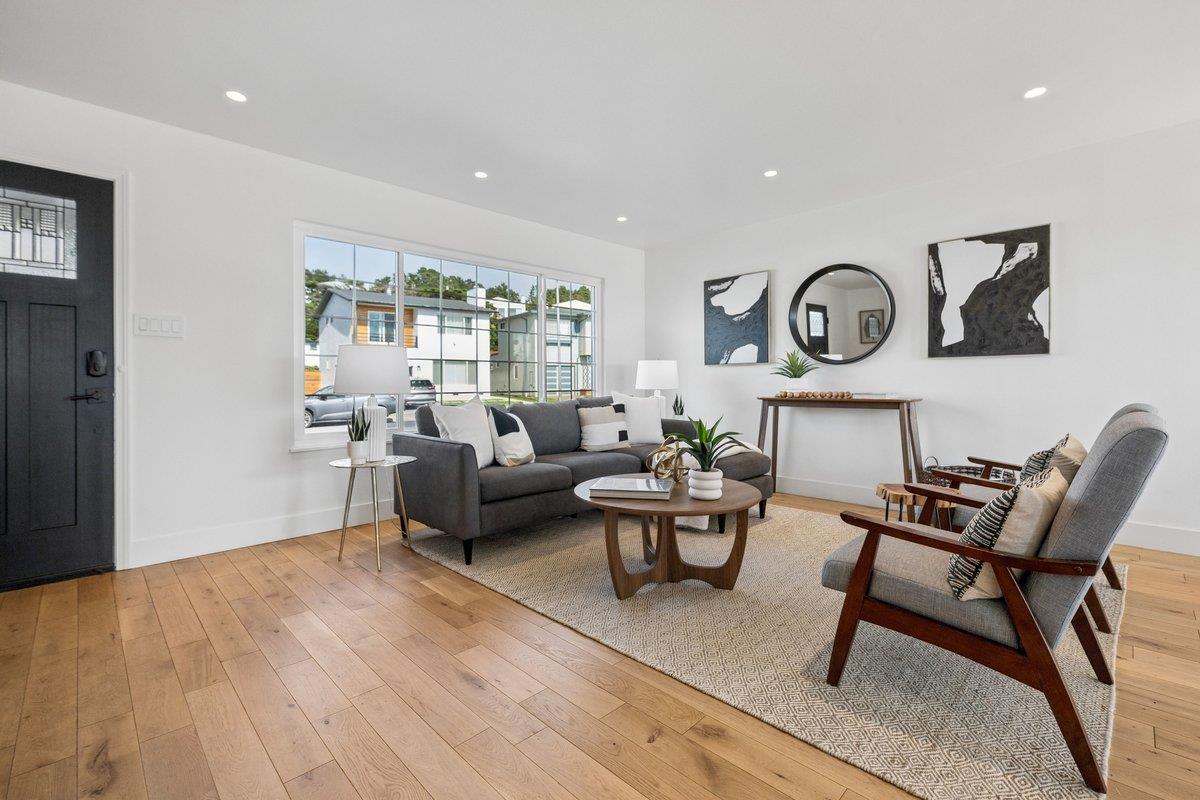 Detail Gallery Image 23 of 83 For 170 Beachview Ave, Pacifica,  CA 94044 - 4 Beds | 2/1 Baths