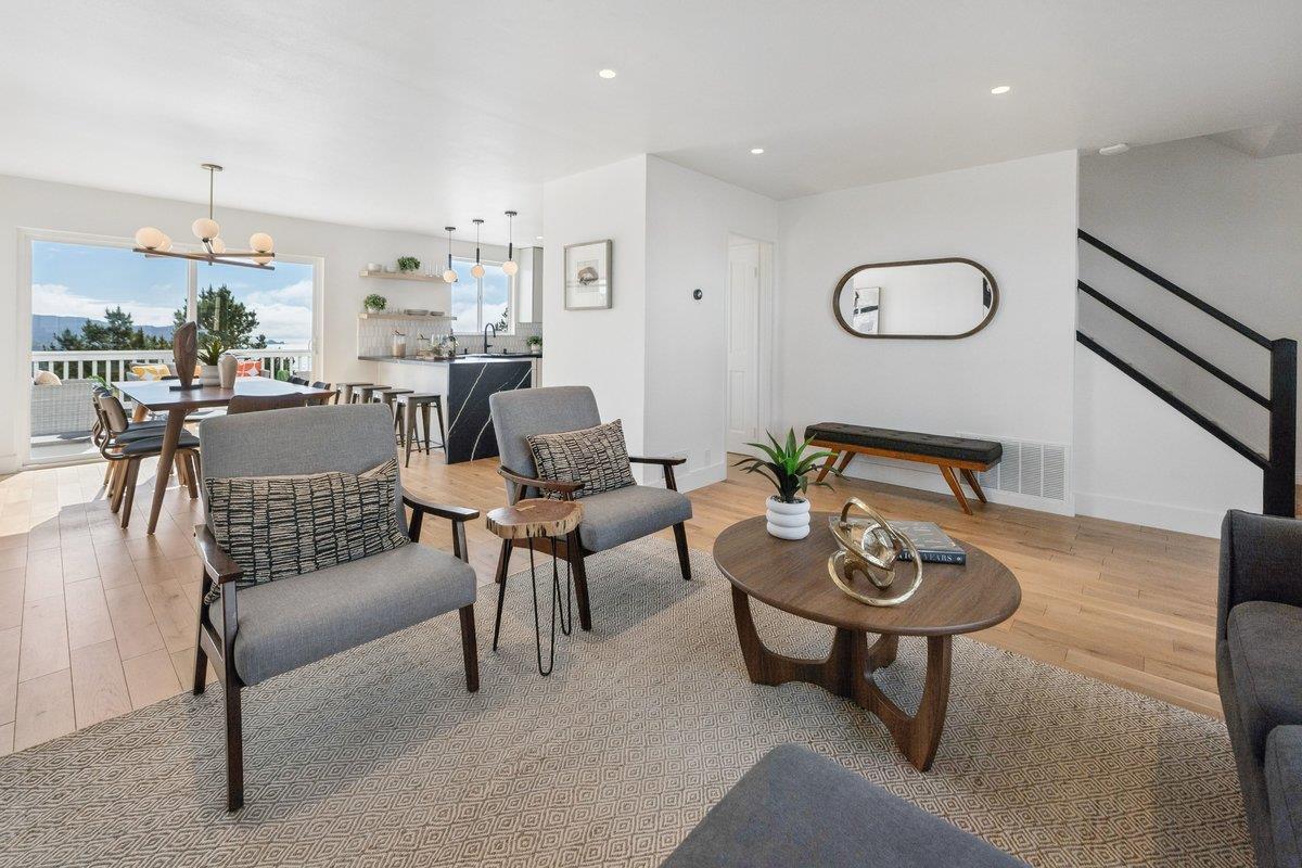 Detail Gallery Image 24 of 83 For 170 Beachview Ave, Pacifica,  CA 94044 - 4 Beds | 2/1 Baths