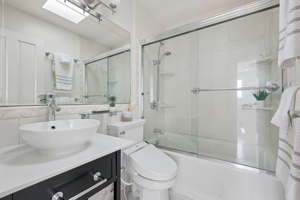 Detail Gallery Image 55 of 83 For 170 Beachview Ave, Pacifica,  CA 94044 - 4 Beds | 2/1 Baths