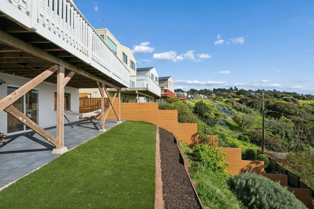 Detail Gallery Image 80 of 83 For 170 Beachview Ave, Pacifica,  CA 94044 - 4 Beds | 2/1 Baths