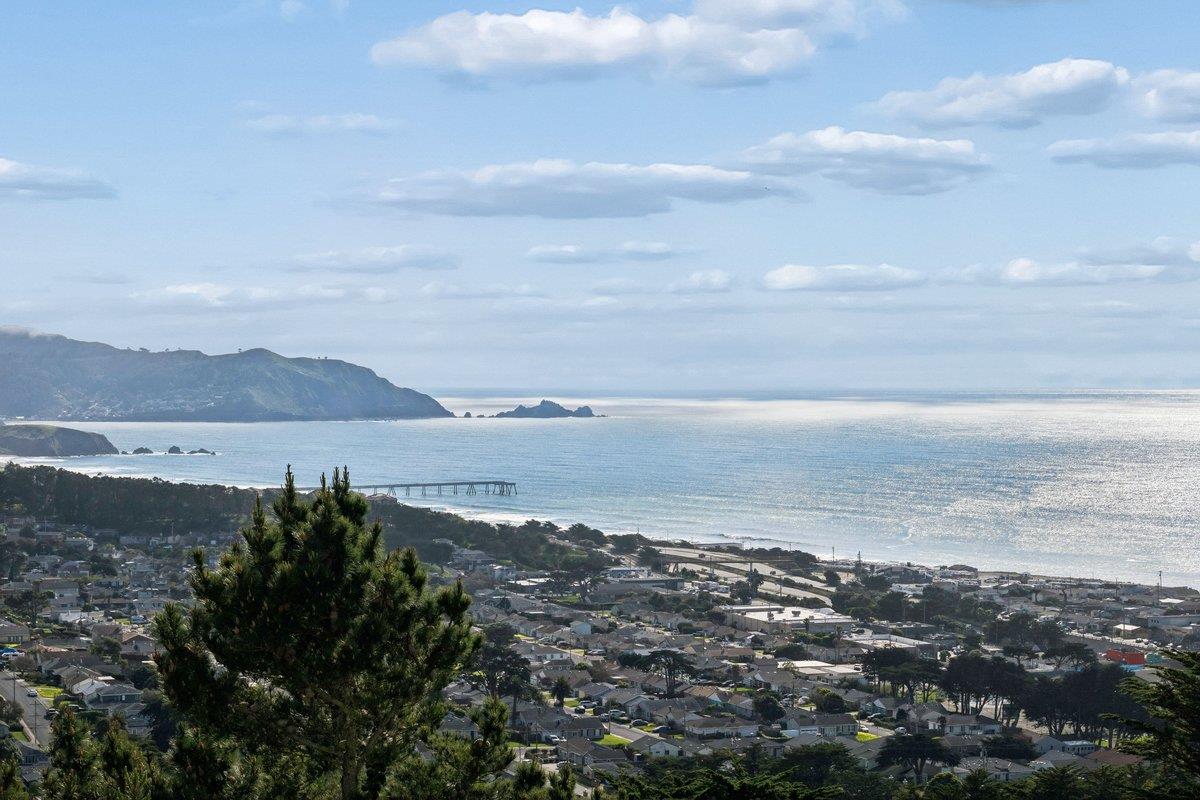 Detail Gallery Image 84 of 85 For 170 Beachview Ave, Pacifica,  CA 94044 - 4 Beds | 2/1 Baths