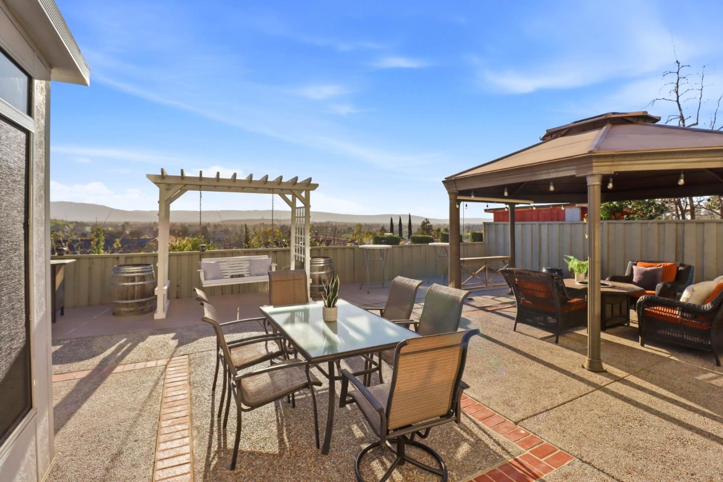 Detail Gallery Image 48 of 56 For 2071 Wendover Ln, San Jose,  CA 95121 - 4 Beds | 3 Baths