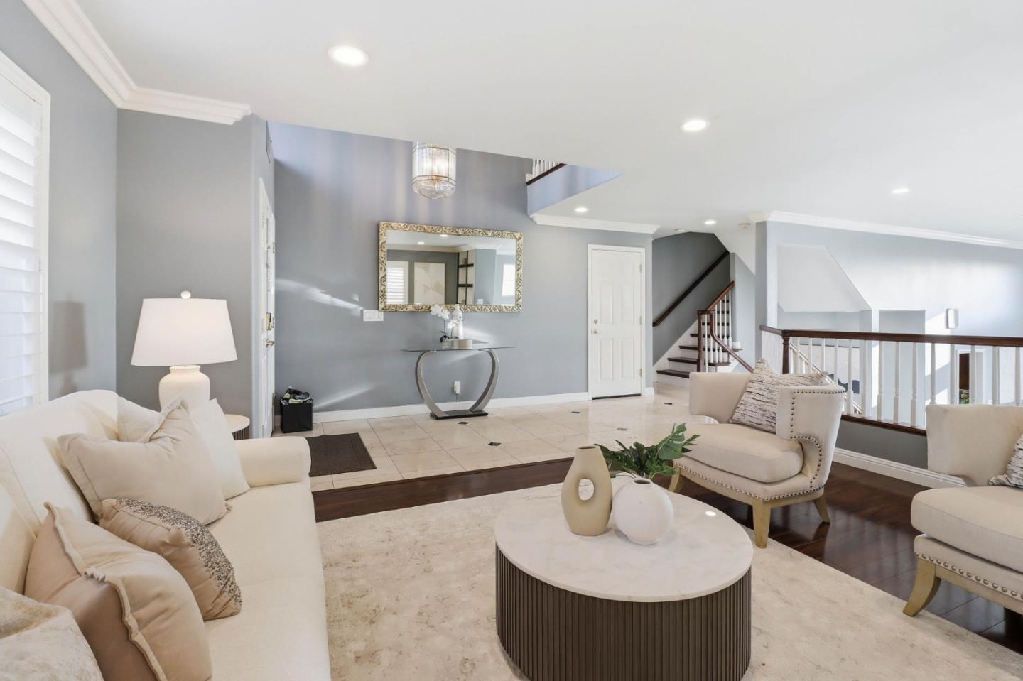 Detail Gallery Image 7 of 56 For 2071 Wendover Ln, San Jose,  CA 95121 - 4 Beds | 3 Baths