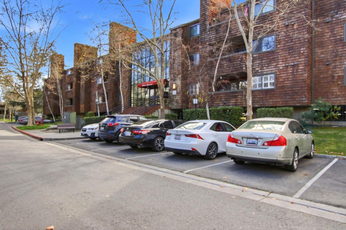 Detail Gallery Image 3 of 36 For 1608 La Terrace, San Jose,  CA 95123 - 2 Beds | 2 Baths