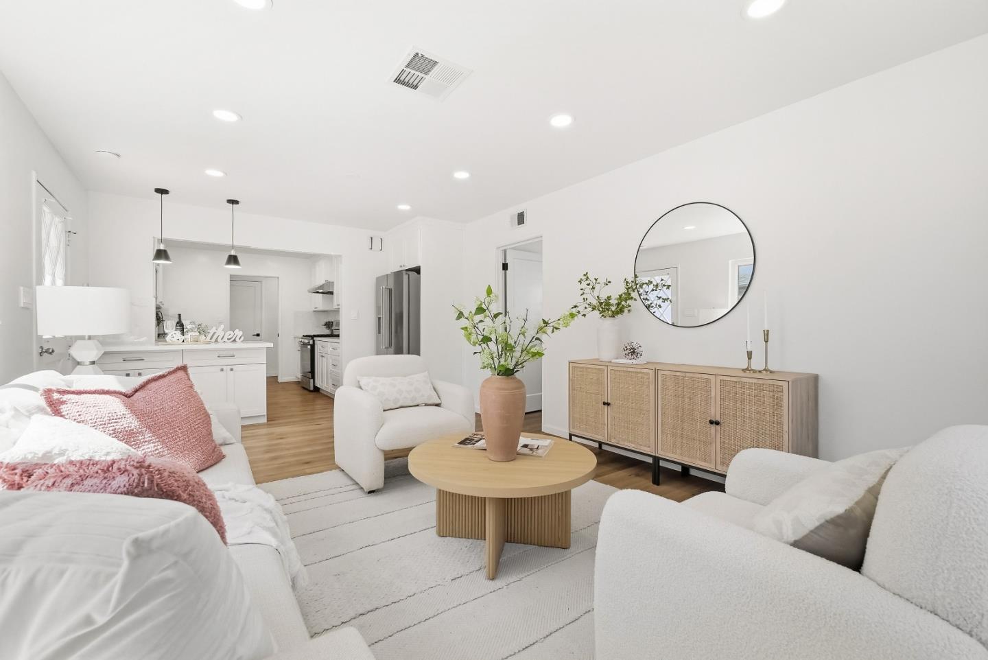 Detail Gallery Image 14 of 51 For 927 Madeline Ln, Santa Clara,  CA 95050 - 4 Beds | 2/1 Baths