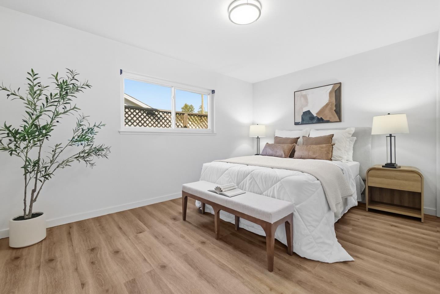 Detail Gallery Image 18 of 51 For 927 Madeline Ln, Santa Clara,  CA 95050 - 4 Beds | 2/1 Baths