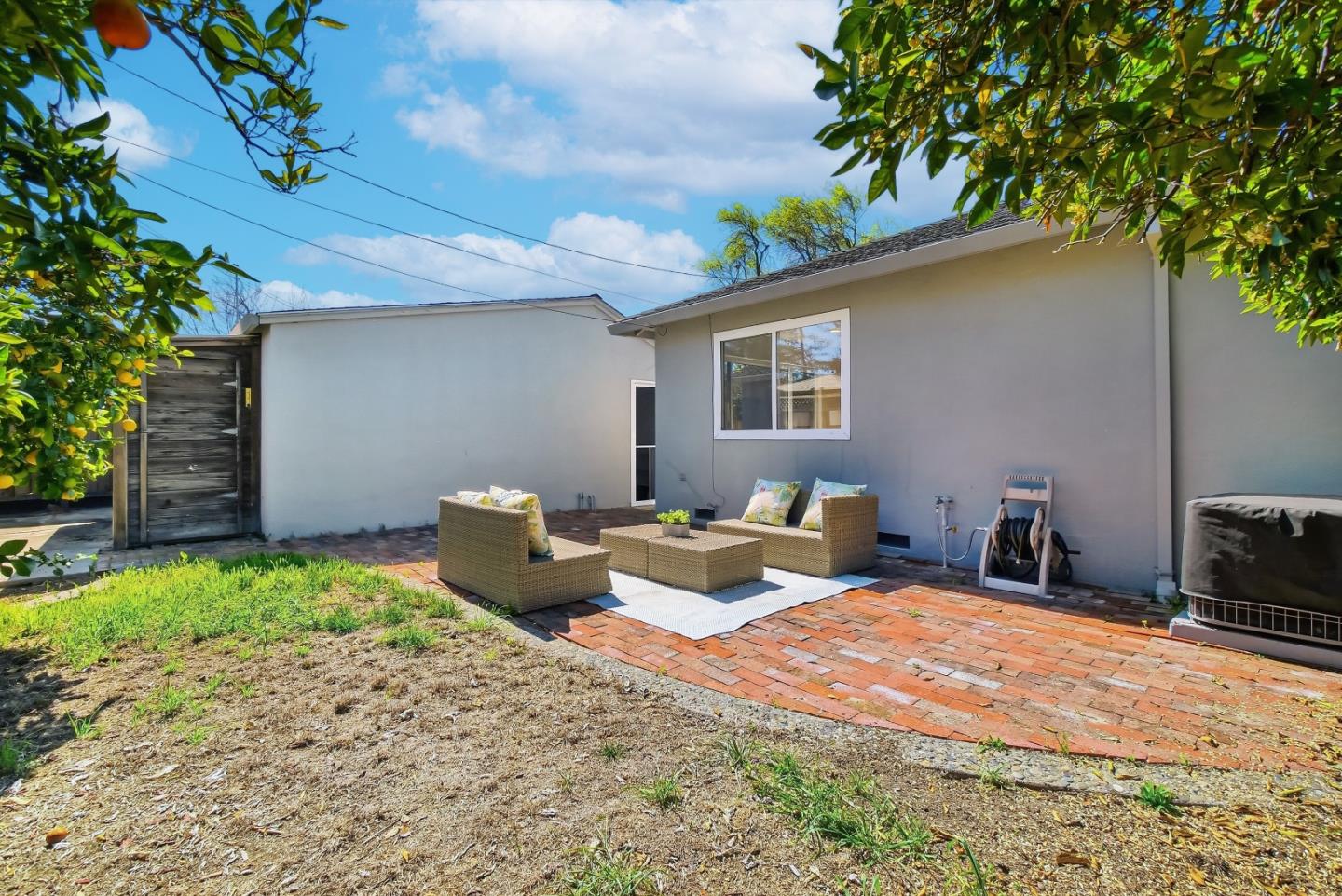 Detail Gallery Image 40 of 51 For 927 Madeline Ln, Santa Clara,  CA 95050 - 4 Beds | 2/1 Baths