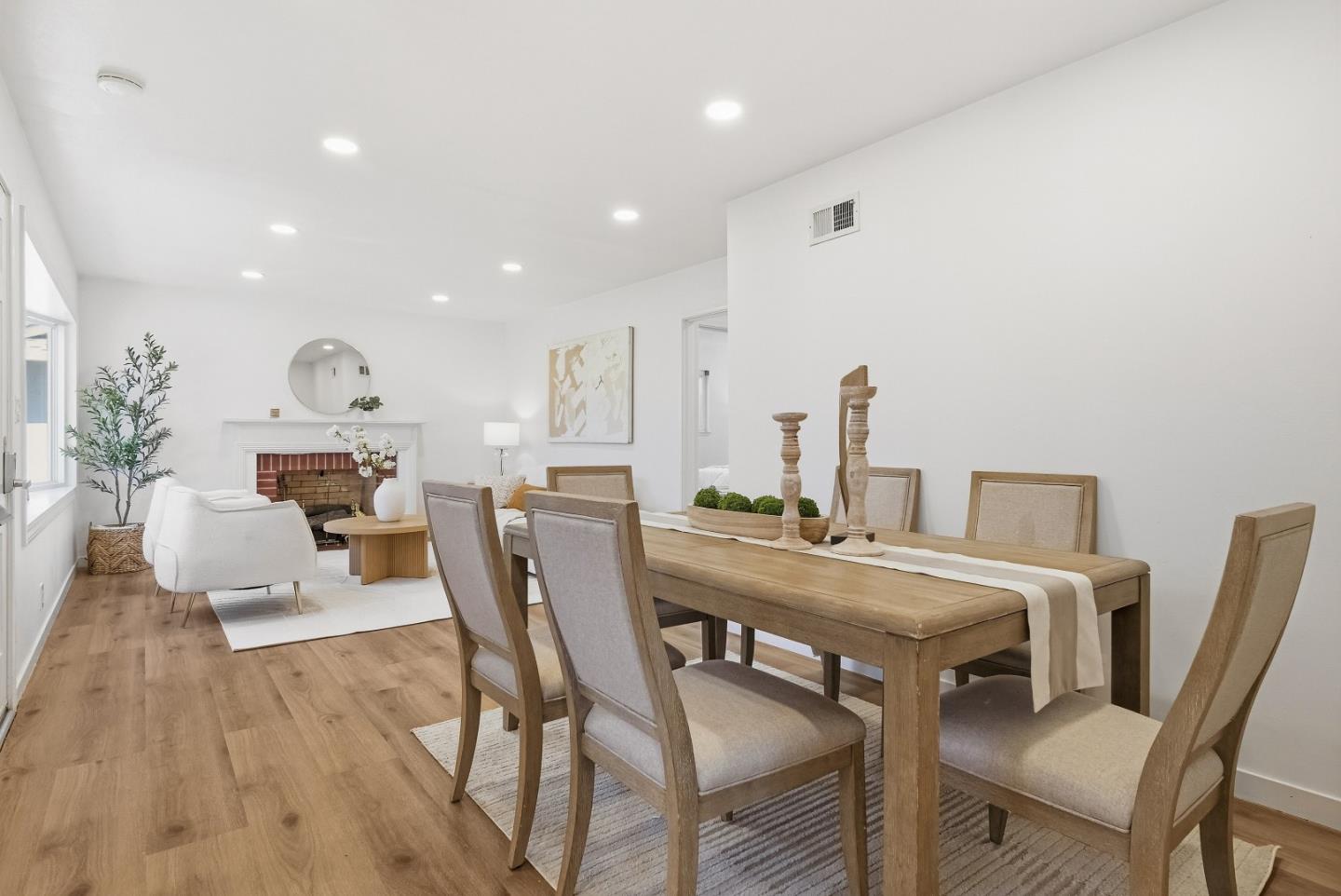 Detail Gallery Image 6 of 51 For 927 Madeline Ln, Santa Clara,  CA 95050 - 4 Beds | 2/1 Baths