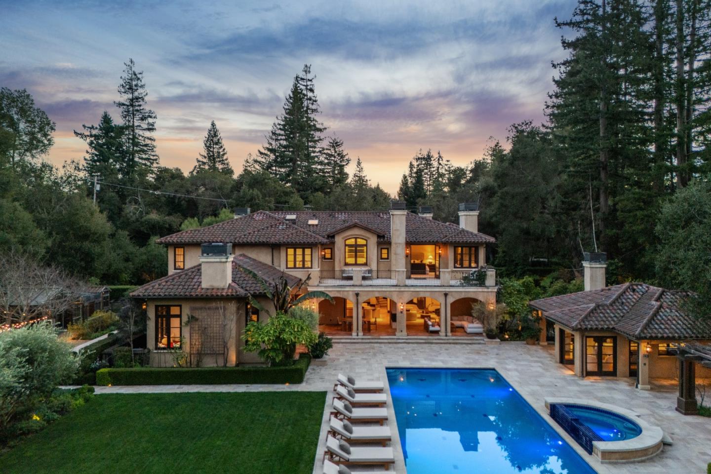 Detail Gallery Image 2 of 64 For 2 Somerset Ln, Atherton,  CA 94027 - 6 Beds | 7/2 Baths