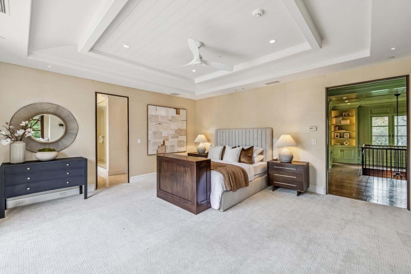 Detail Gallery Image 21 of 64 For 2 Somerset Ln, Atherton,  CA 94027 - 6 Beds | 7/2 Baths