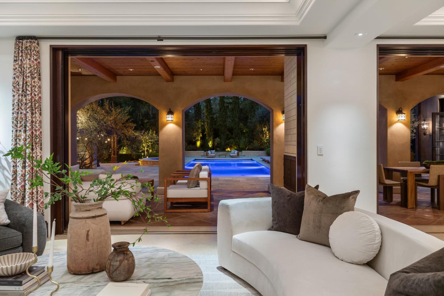 Detail Gallery Image 3 of 64 For 2 Somerset Ln, Atherton,  CA 94027 - 6 Beds | 7/2 Baths