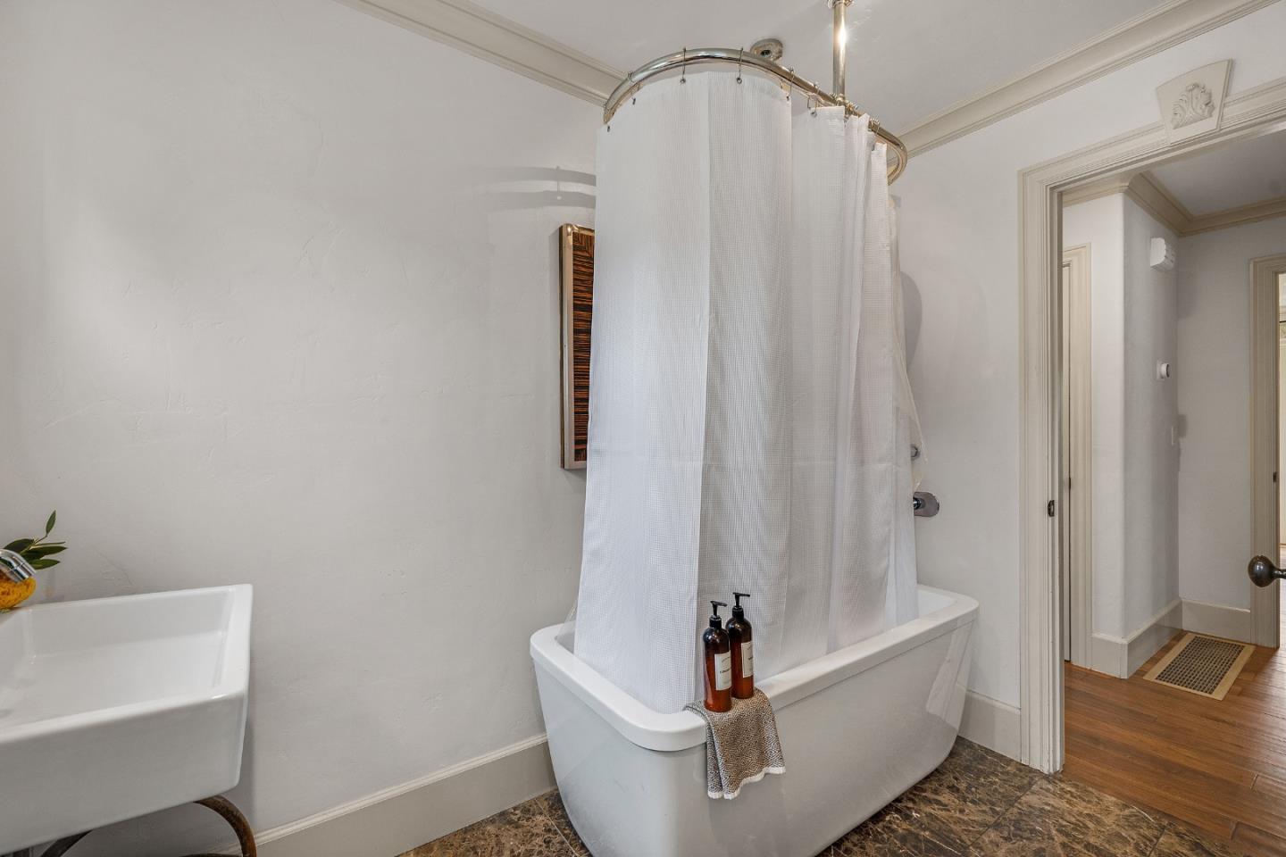 Detail Gallery Image 16 of 67 For 1538 Lincoln Ave, San Jose,  CA 95125 - 4 Beds | 3/1 Baths