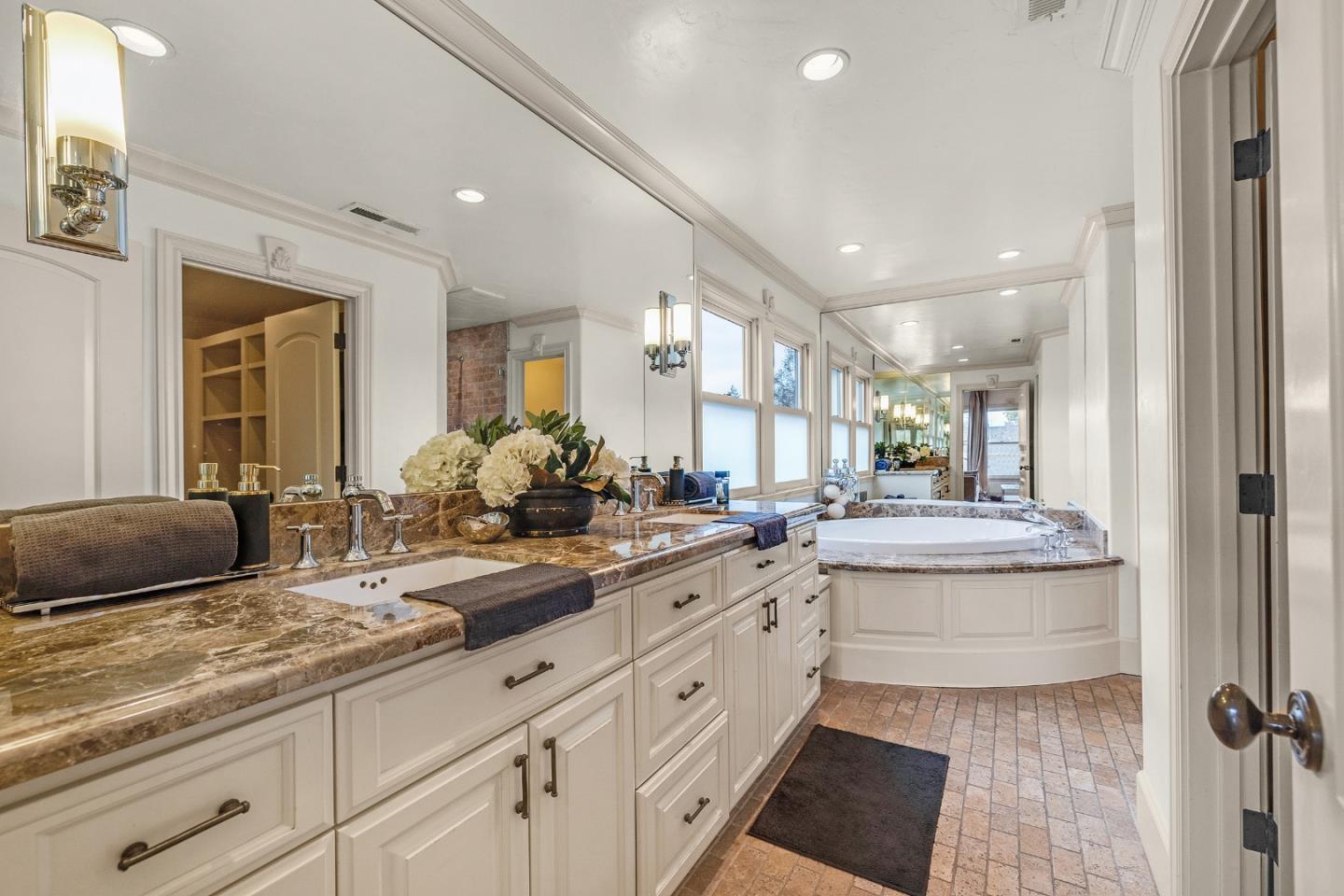 Detail Gallery Image 24 of 67 For 1538 Lincoln Ave, San Jose,  CA 95125 - 4 Beds | 3/1 Baths