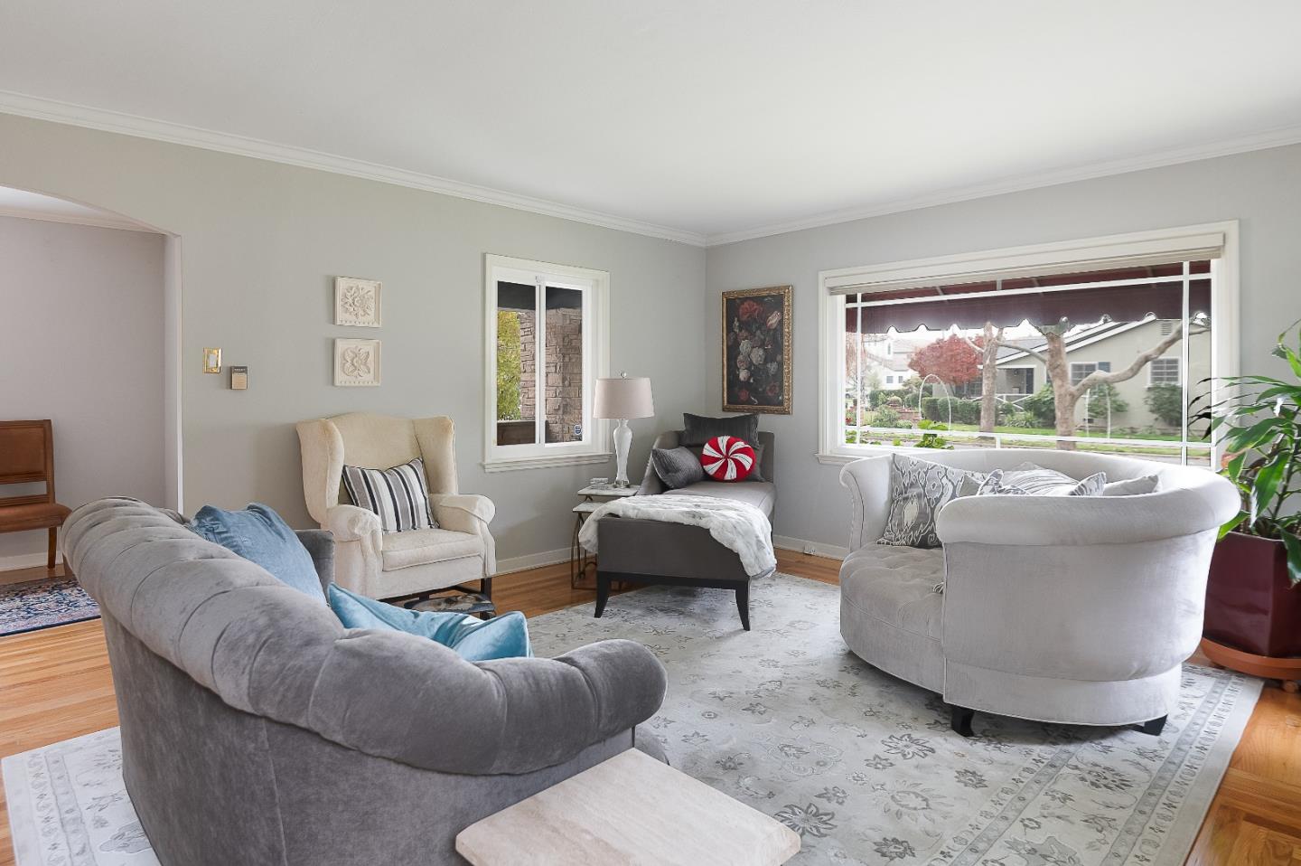 Detail Gallery Image 4 of 33 For 1490 Curtiss Ave, San Jose,  CA 95125 - 4 Beds | 2 Baths