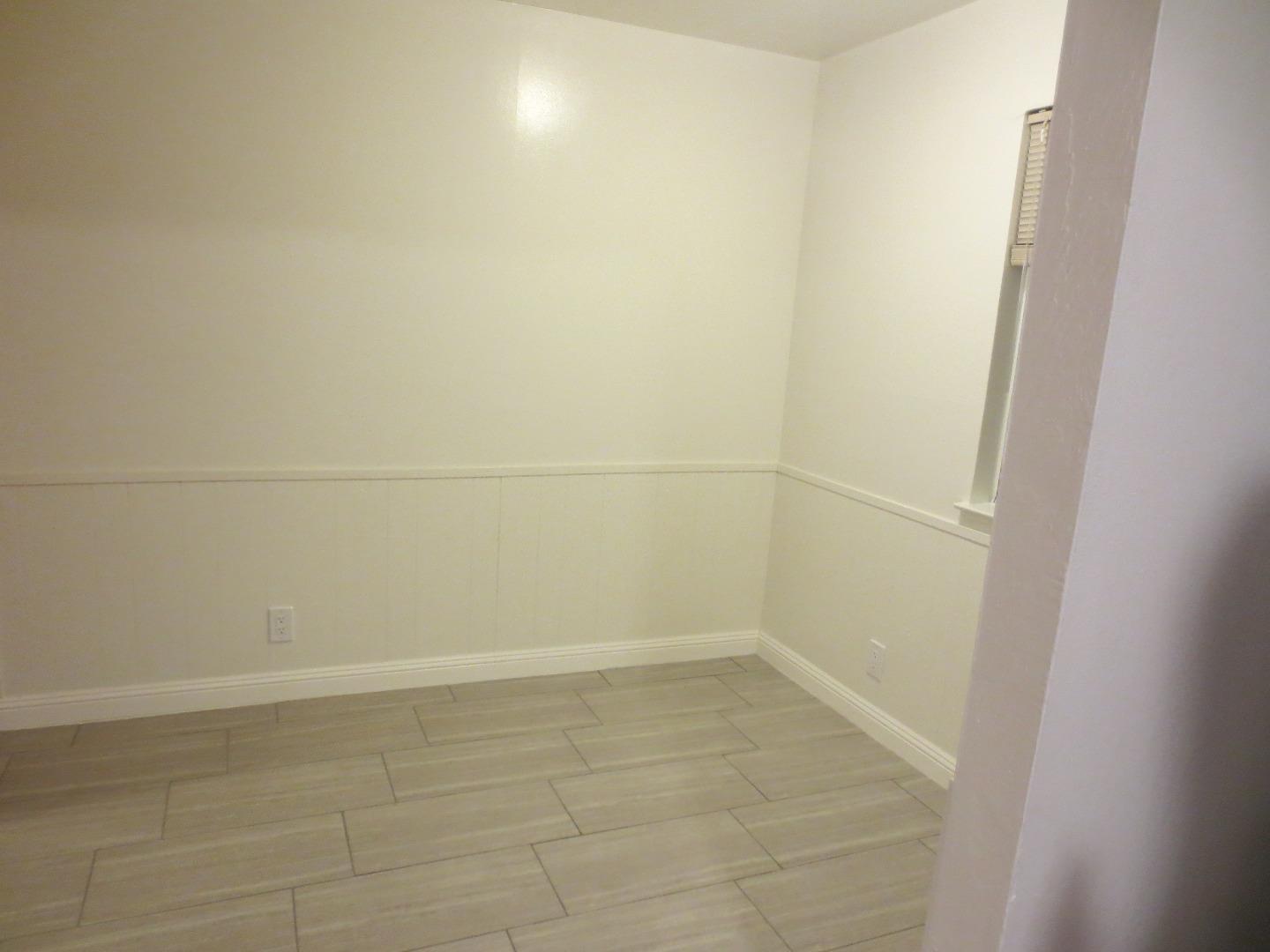 Detail Gallery Image 11 of 15 For 670 Azara Pl #2,  Sunnyvale,  CA 94086 - 1 Beds | 1 Baths