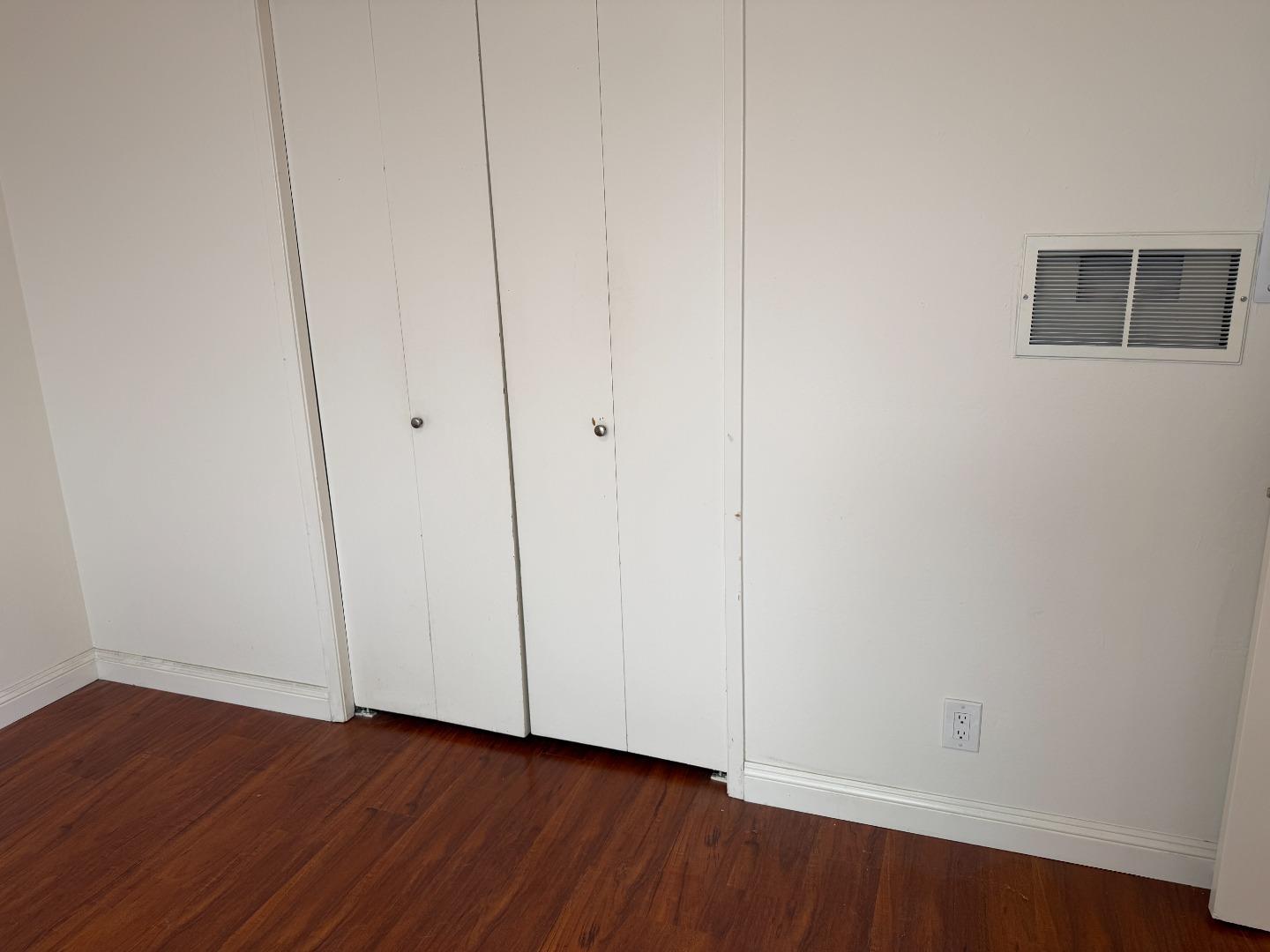 Detail Gallery Image 13 of 15 For 670 Azara Pl #2,  Sunnyvale,  CA 94086 - 1 Beds | 1 Baths