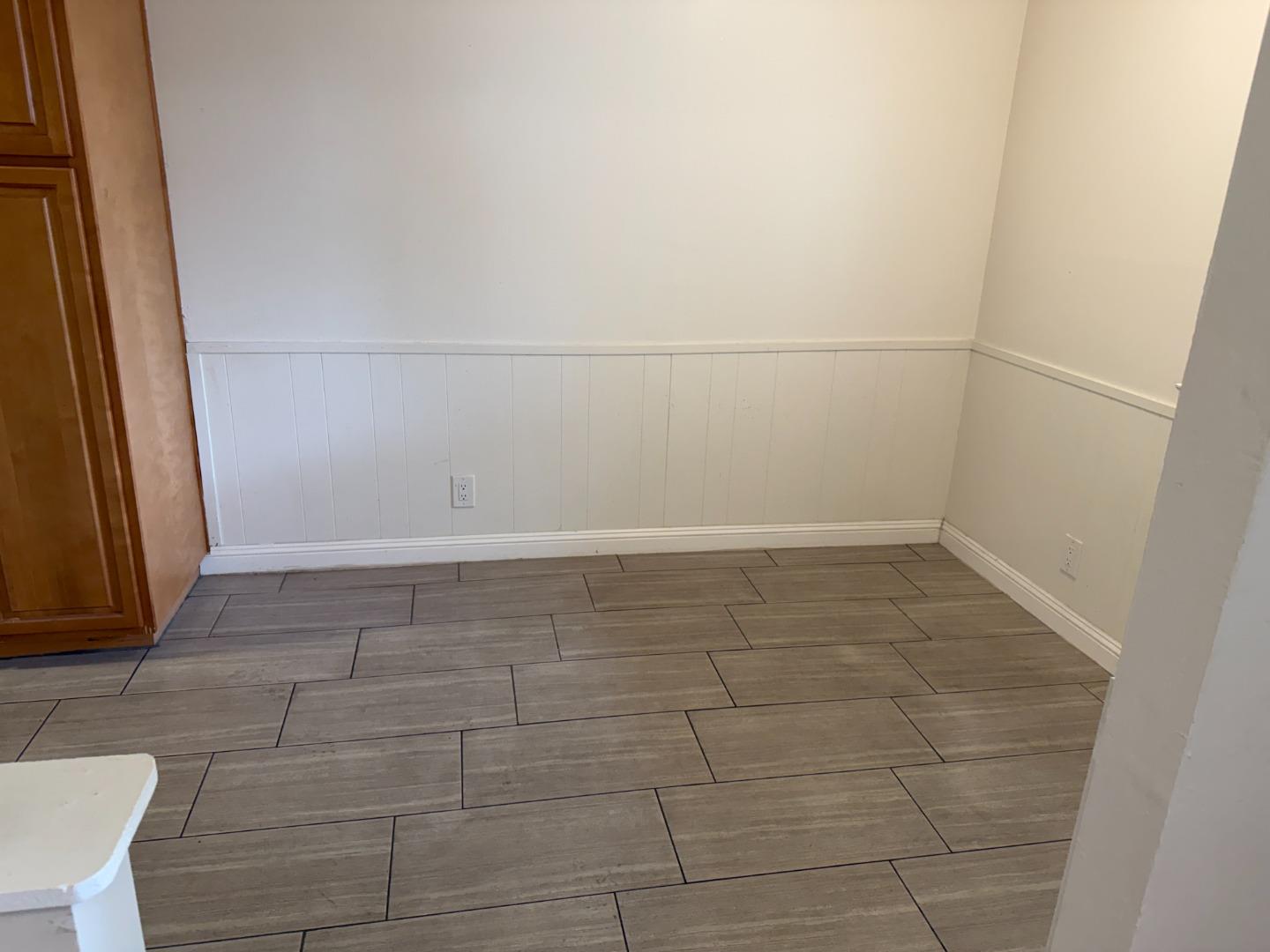 Detail Gallery Image 14 of 15 For 670 Azara Pl #2,  Sunnyvale,  CA 94086 - 1 Beds | 1 Baths