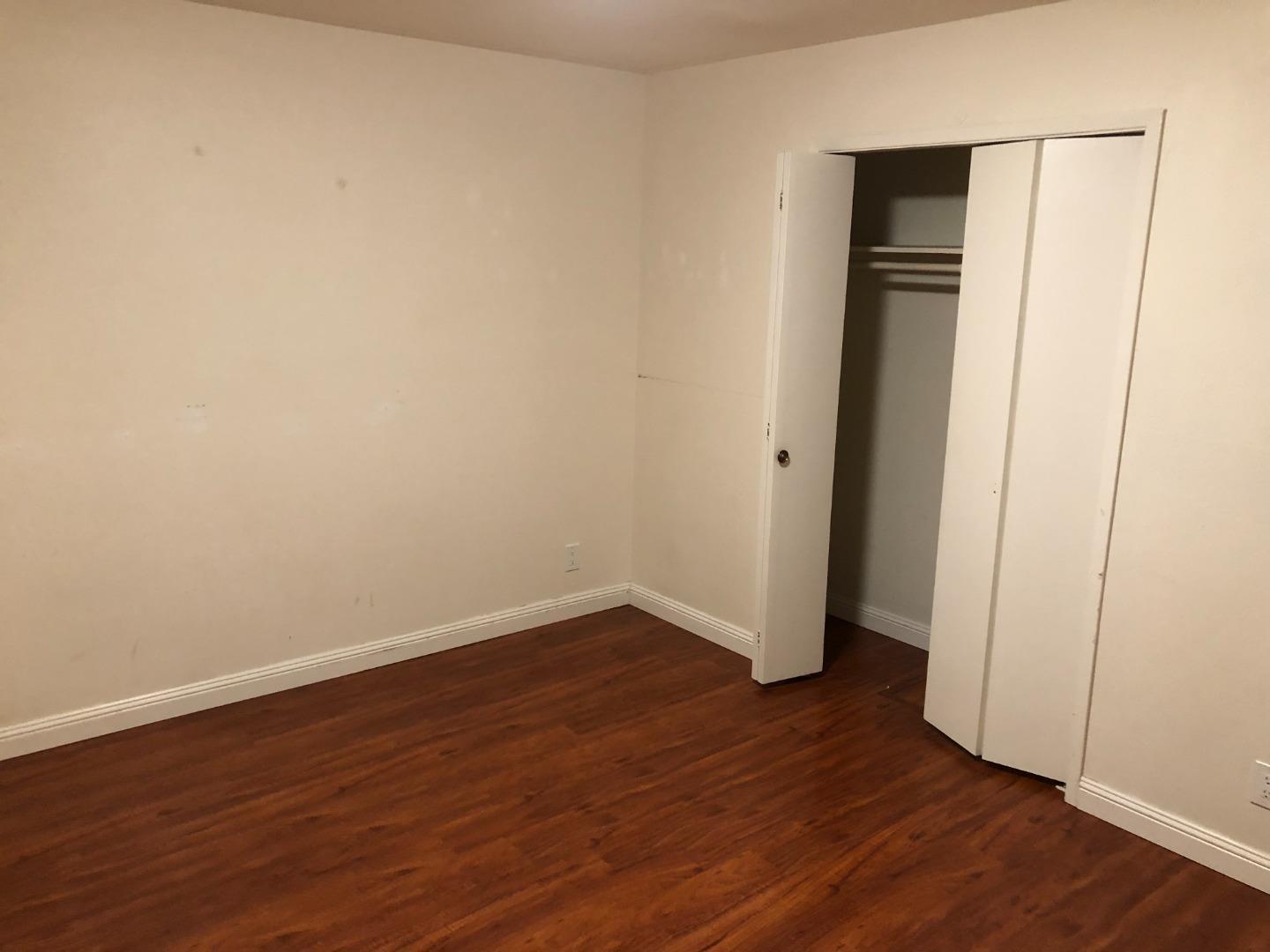 Detail Gallery Image 9 of 10 For 670 Azara Pl #2,  Sunnyvale,  CA 94086 - 1 Beds | 1 Baths