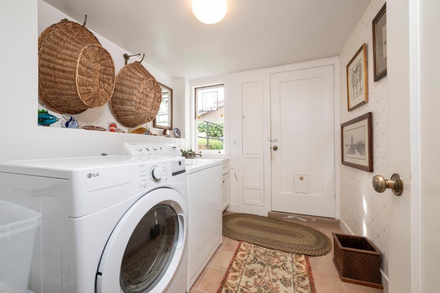 Detail Gallery Image 18 of 31 For 250 Harvard Rd, San Mateo,  CA 94402 - 4 Beds | 3 Baths